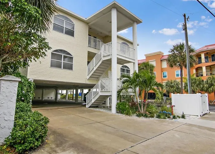 Ferienhaus Family-friendly 3br Beachfront Retreat Indian Rocks Sea Side 202 Clearwater Beach