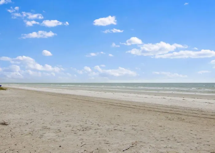 Ferienhaus Family-friendly 3br Beachfront Retreat Indian Rocks Sea Side 202