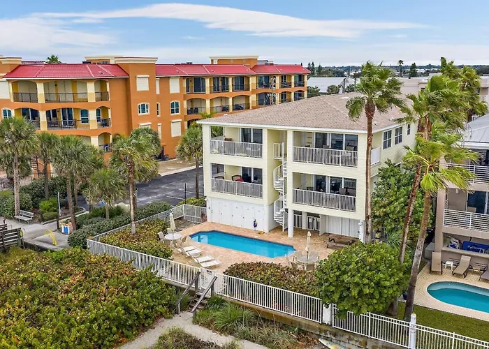 Family-friendly 3br Beachfront Retreat Indian Rocks Sea Side 202 Ferienhaus Clearwater Beach
