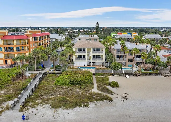 Family-friendly 3br Beachfront Retreat Indian Rocks Sea Side 202 * Clearwater Beach