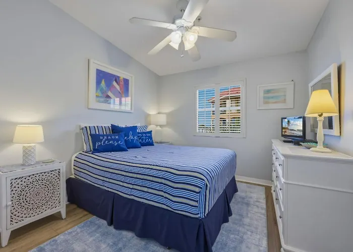Holiday home Family-friendly 3br Beachfront Retreat Indian Rocks Sea Side 202 Clearwater Beach