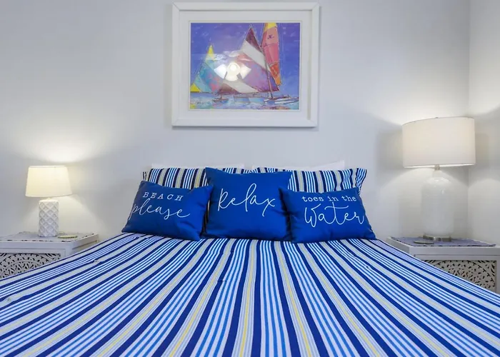 Family-friendly 3br Beachfront Retreat Indian Rocks Sea Side 202 *